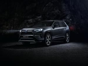 Toyota RAV4 Plug-in Hybrid 2020 года